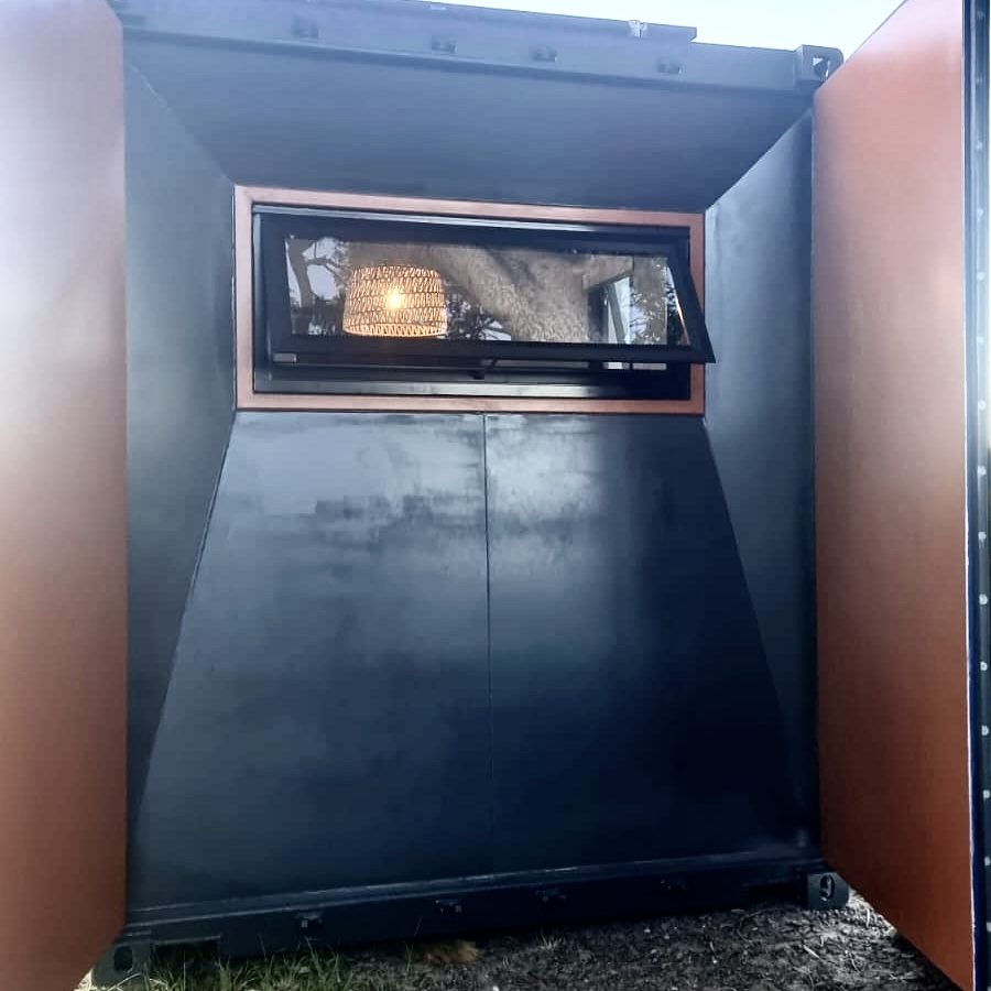 a9b10513-62c5-48b4-a218-d4a1df016c26-square